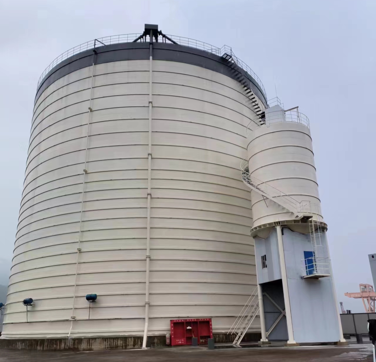 化德10万吨水泥钢板库